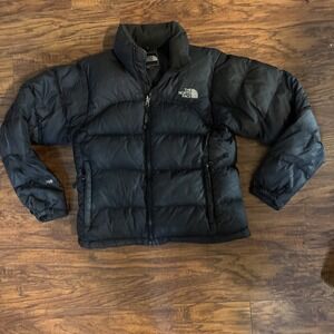 The North Face Jacket Womens  Black 96 Retro Nuptse 700 Down XS